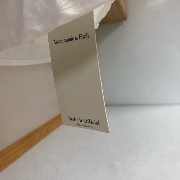Abercrombie Elegant Off-Shoulder White Dress - Picture 8 of 8